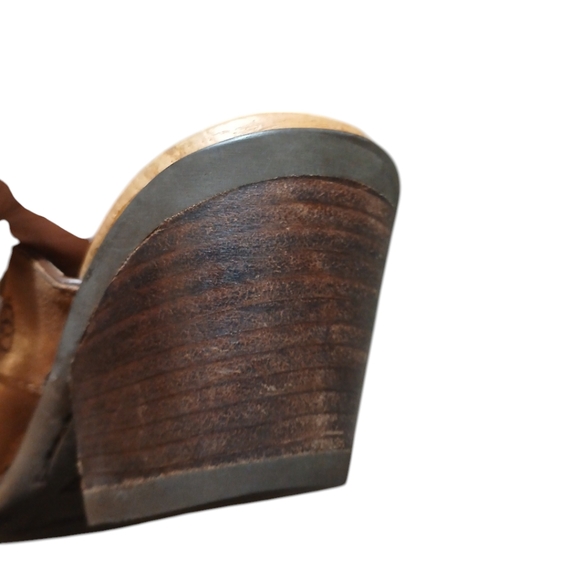 ARIAT Western Mules Distressed Studded Leather Bootie Size 7 - Picture 13 of 15